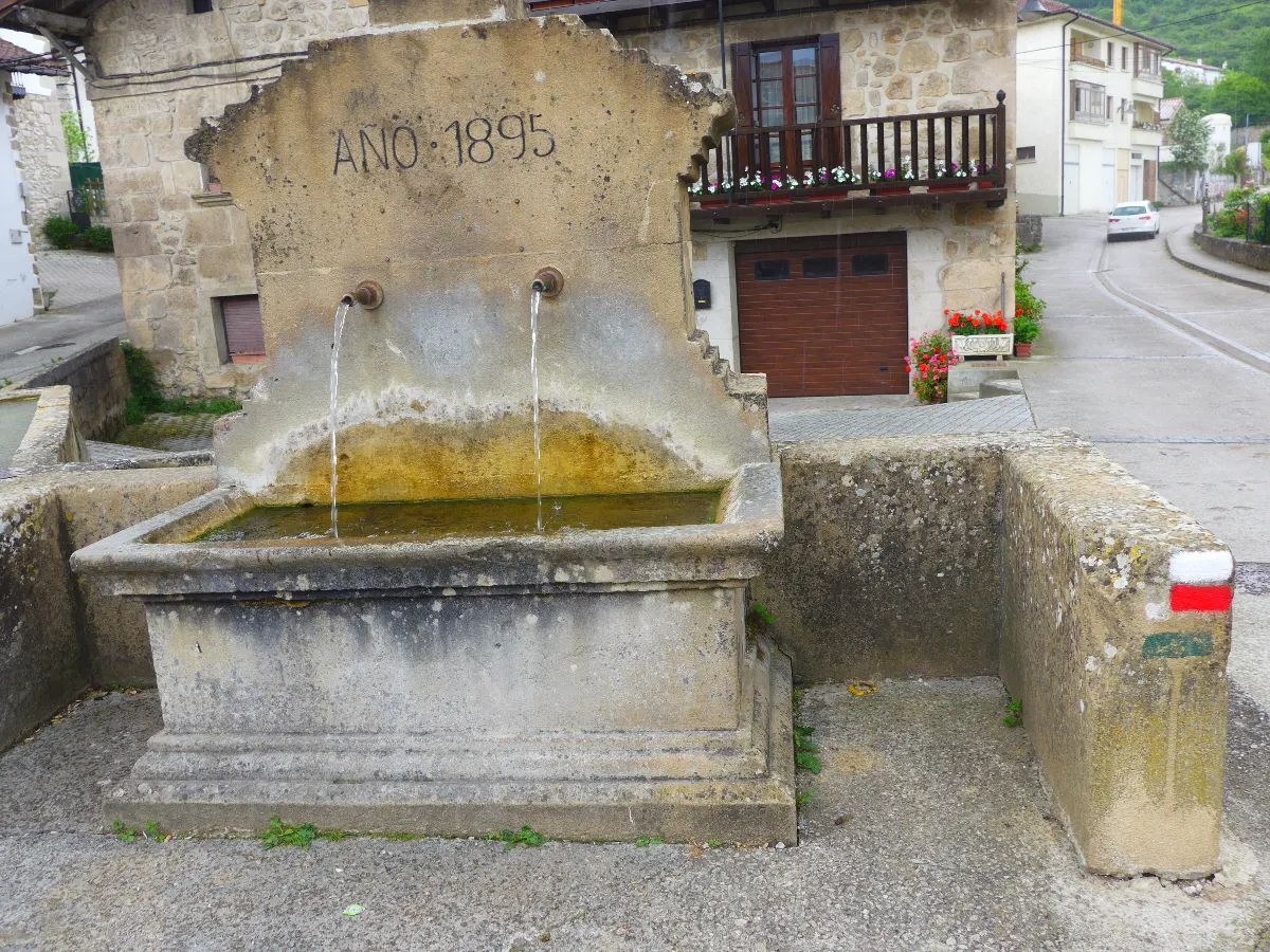Fuente en Bakaiku