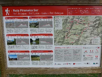 Panel informativo de rutas S en Belagua