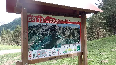 Panel informativo del GRT 13 en Argibiela